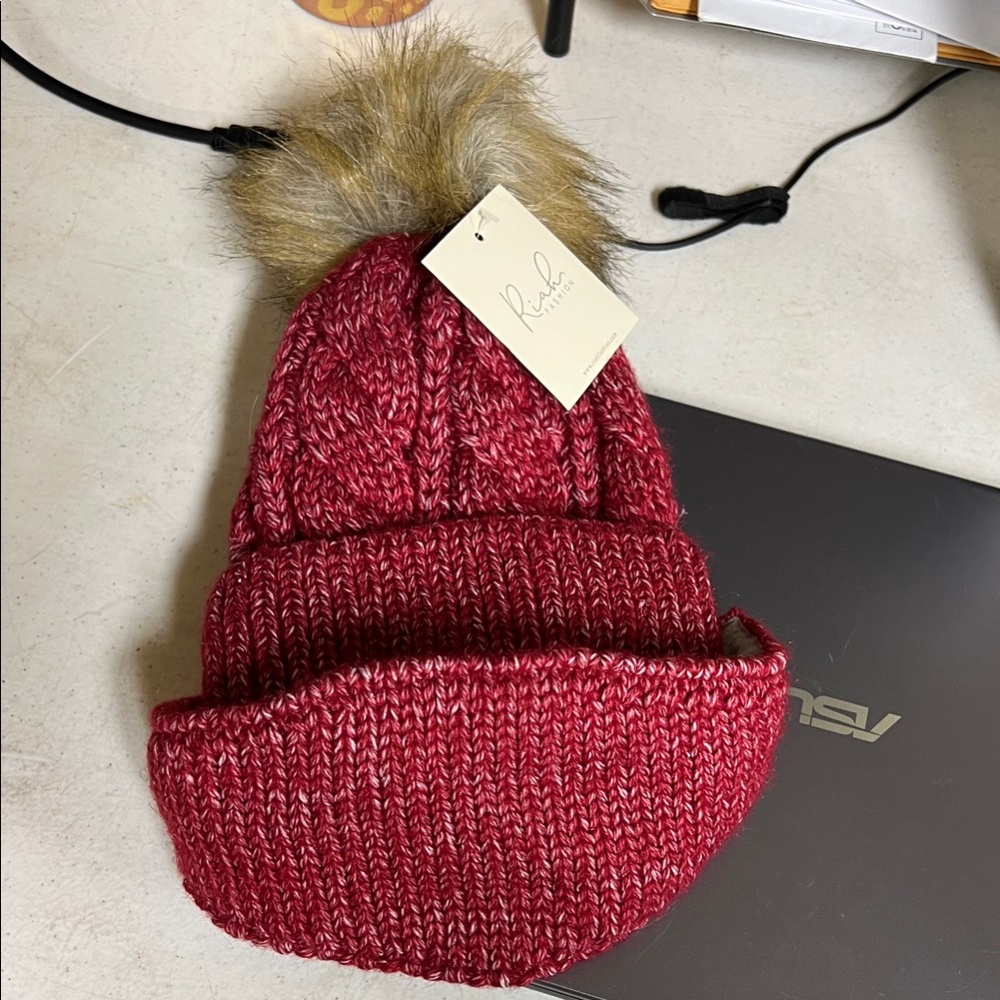 Cozy Red Knit Beanie with Faux Fur Pom-Pom